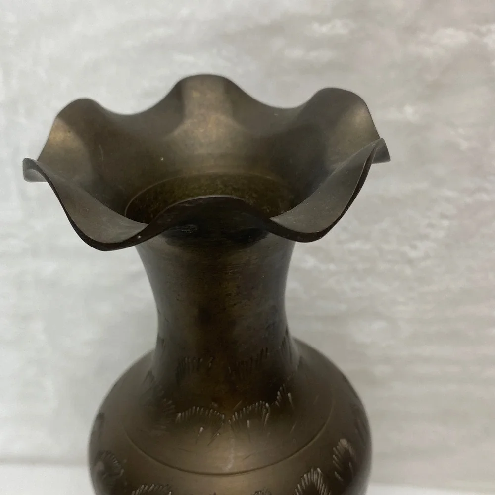 Vintage Brass Vase Etched Floral Design Ornate‎ Trumpet Neck Pedestal Base Decor